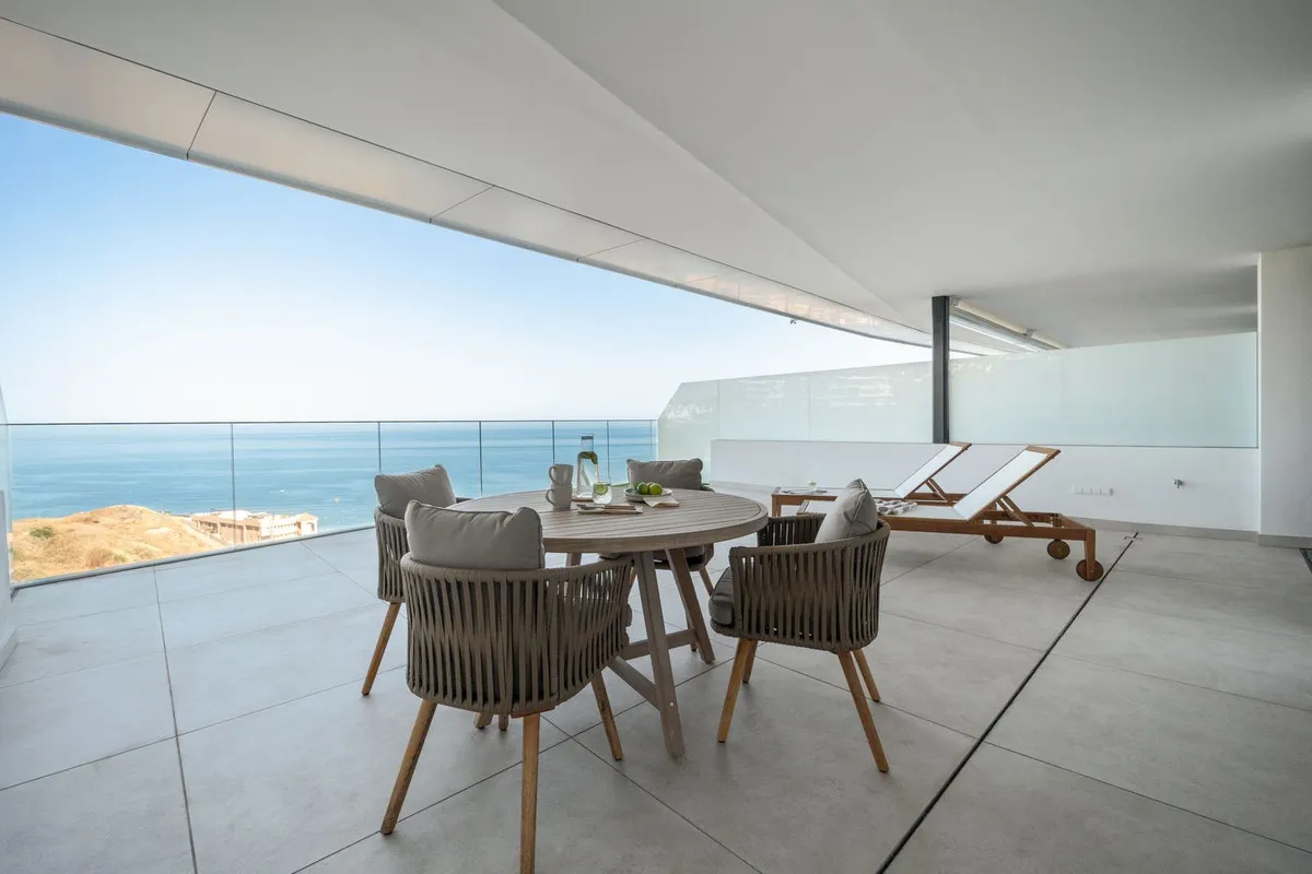 72bf8a6b-f0c6-4a33-86a5-7f2b154e51b1