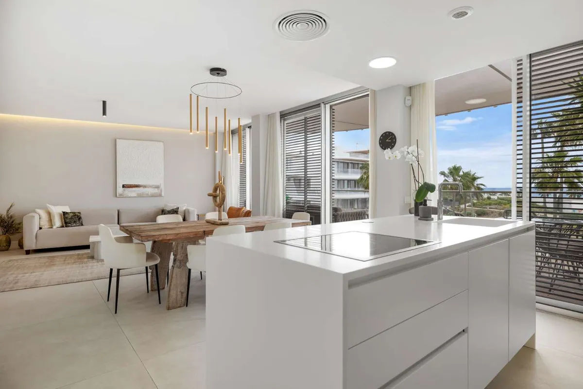 587be336-23d6-4db2-a1e5-40b7e290d102