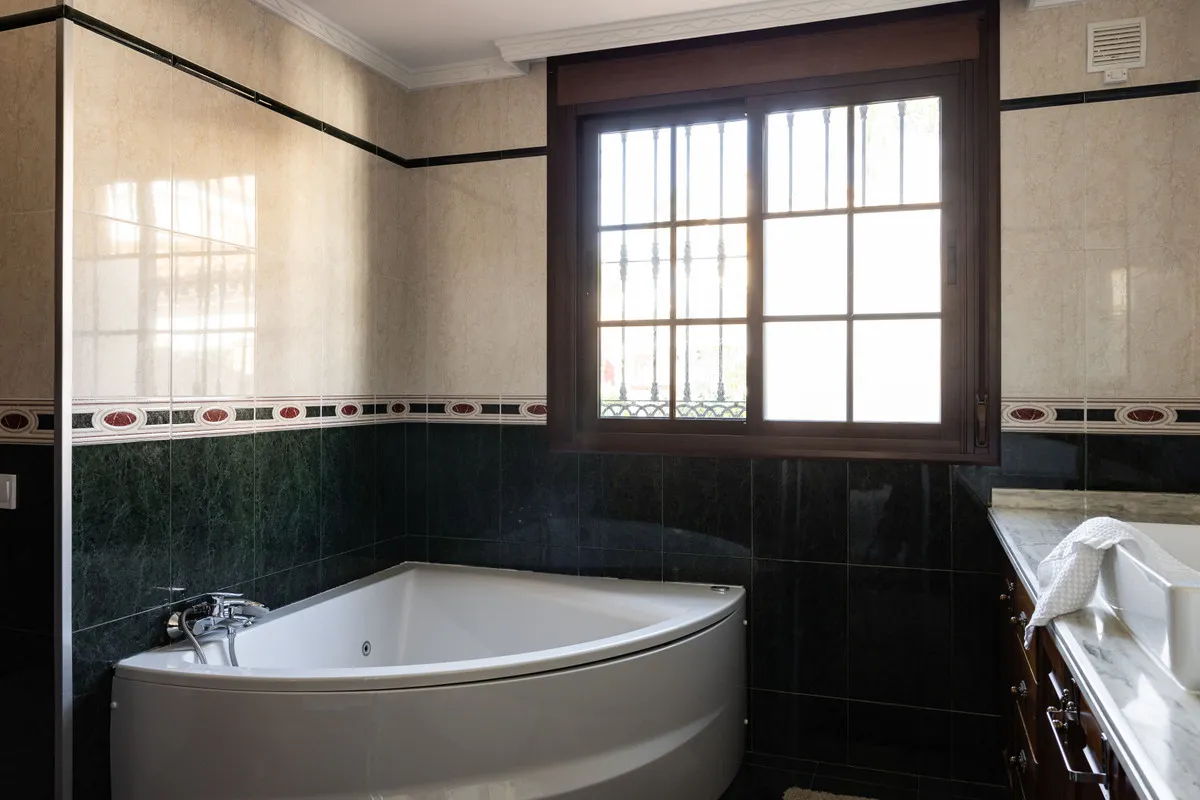 5796af01-3f56-416c-942d-6b8a7cd471fe