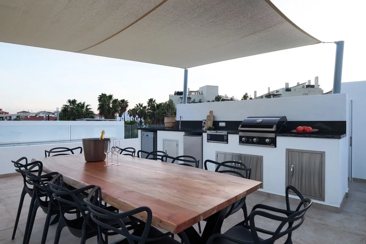 ab90a558-dc92-46af-ba5d-45835c67540b