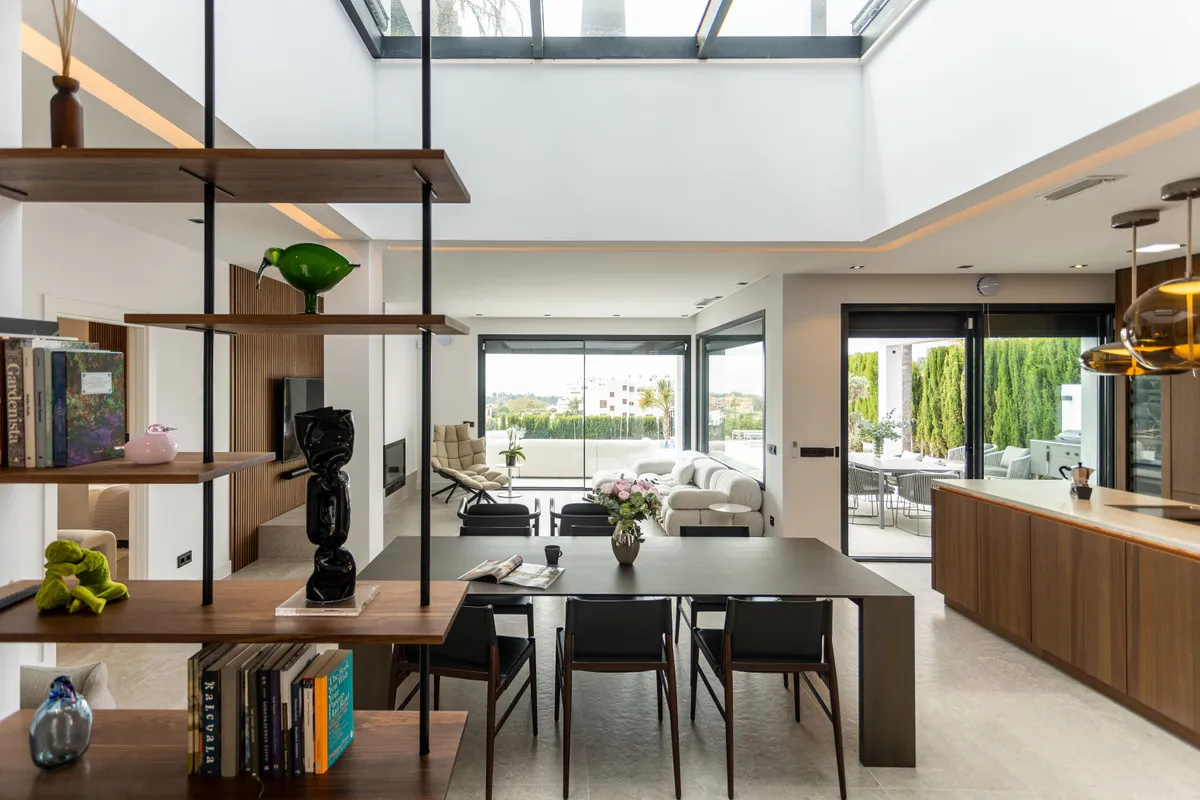 236f8eb1-7086-445f-99ad-b96747ce14ce