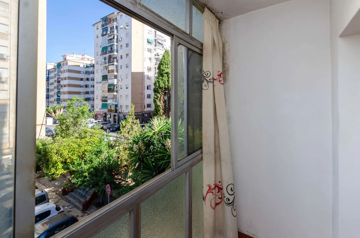 f665a833-f6a6-4ff4-853b-f8c1e863a222