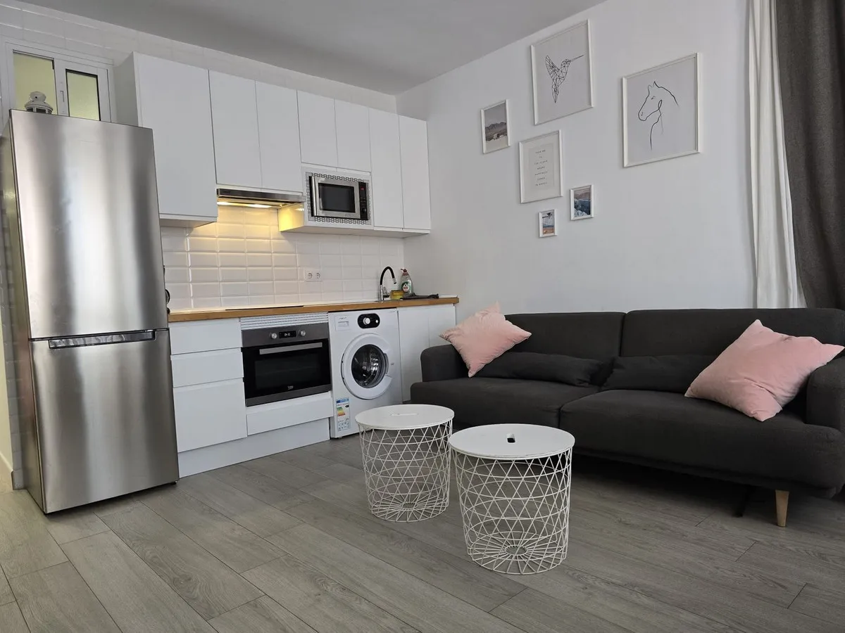 402de764-4b01-49f1-9bbf-c67692795242