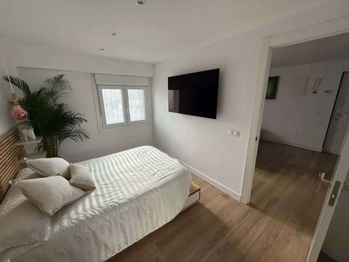 1efaa2c6-cc96-4cc8-825a-15b94acf5da9