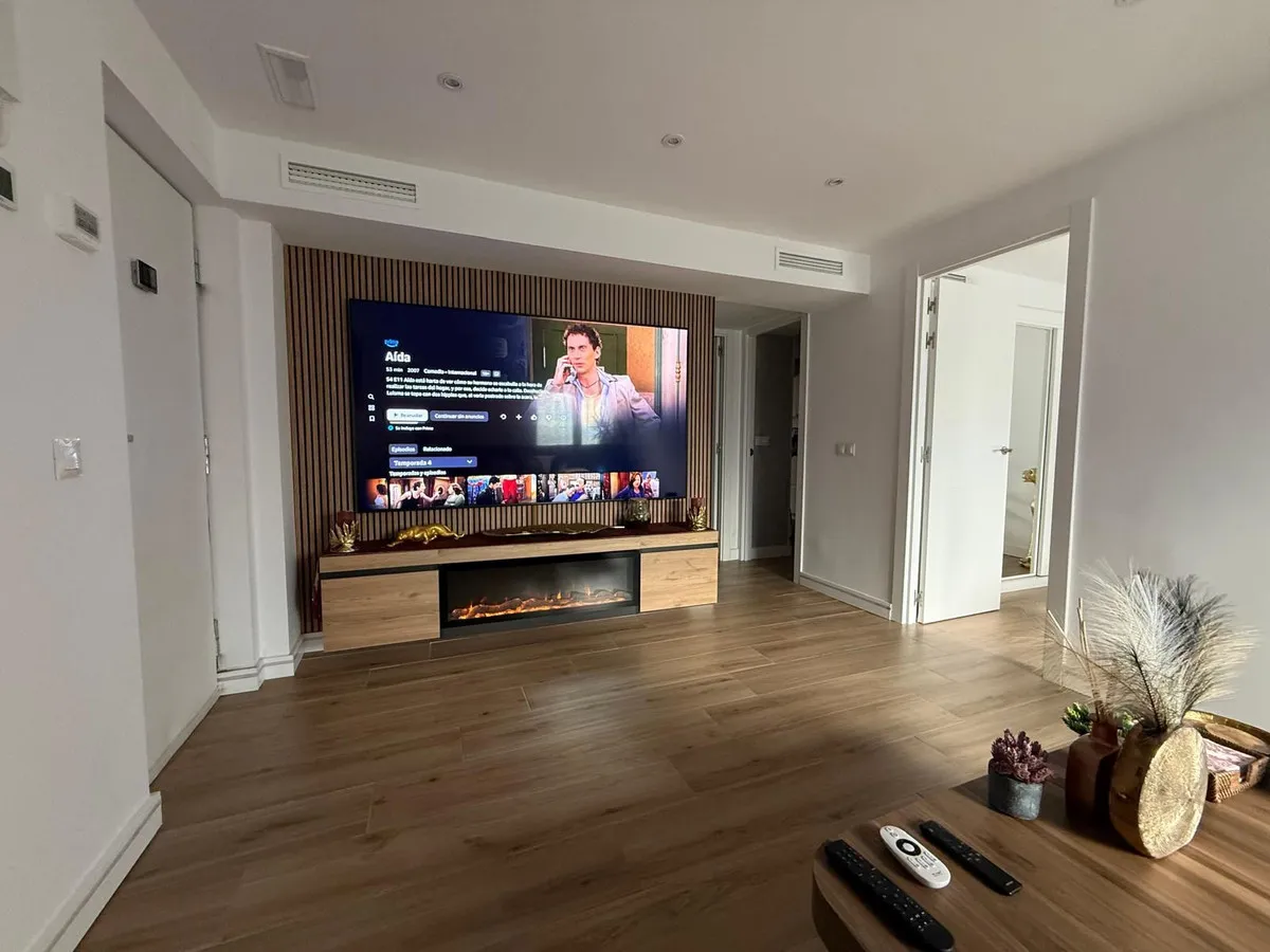 33c4f6dd-f153-478d-96f4-6cec9c7ae005