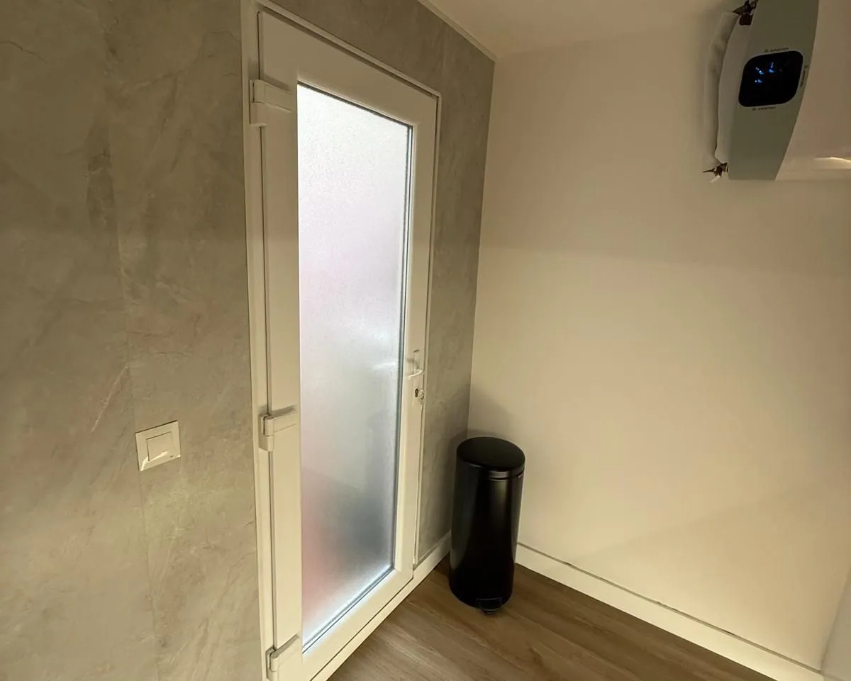 70439808-d3e7-4edf-8a1f-3a17858931a5