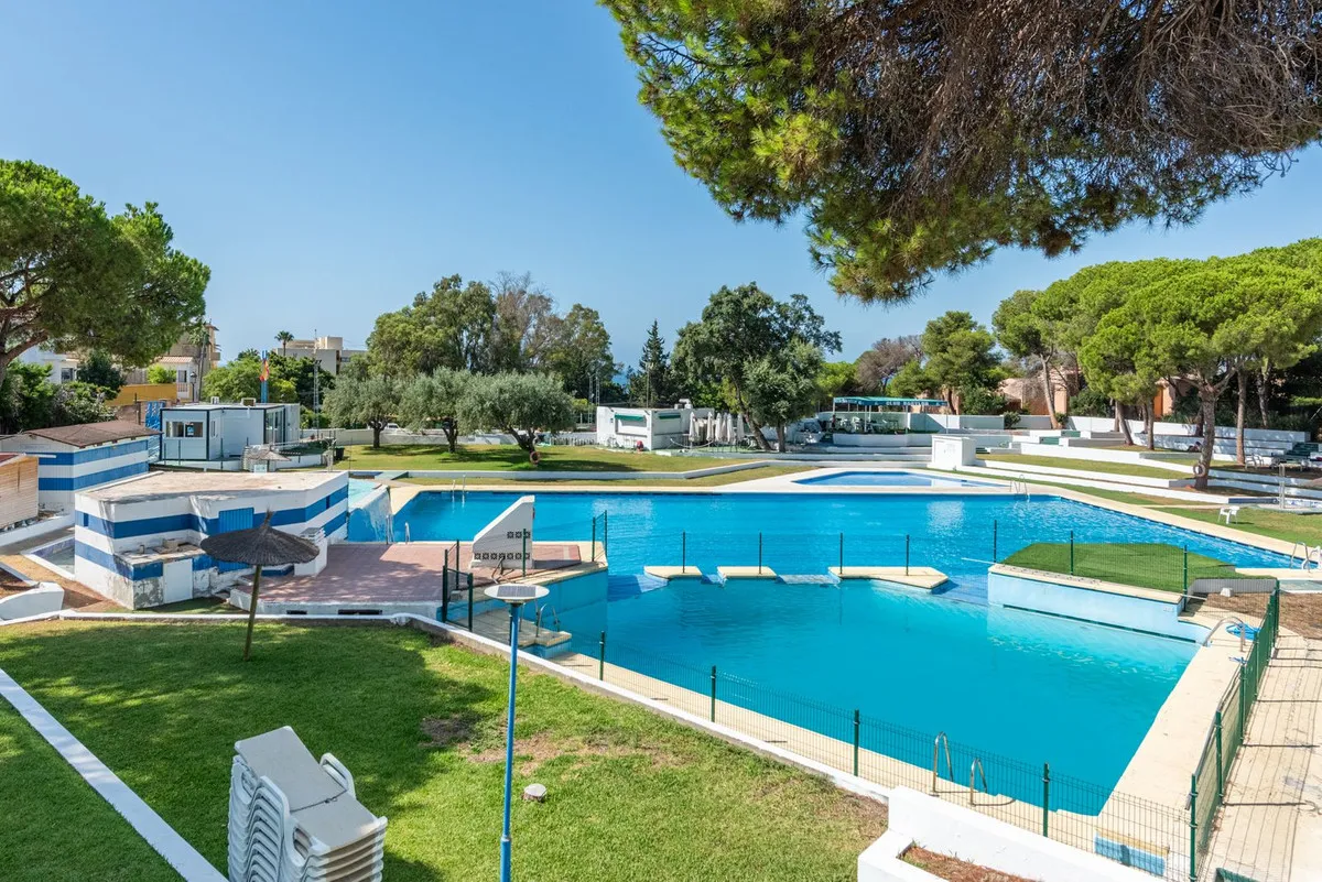 28ec1696-c9f9-45a8-a46c-d7c892a6b6a1