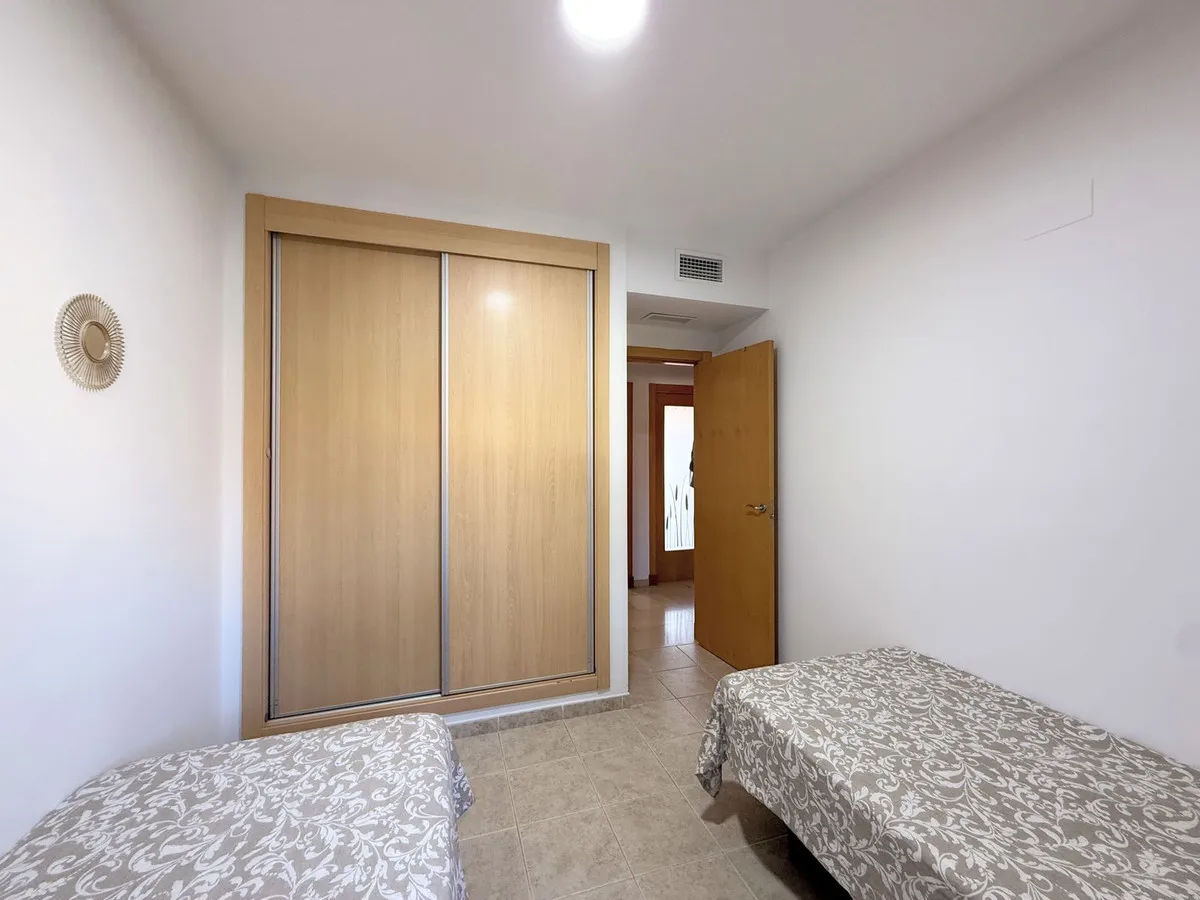 247e70f9-b9fa-40e5-9a7d-9e3d29d96fe1