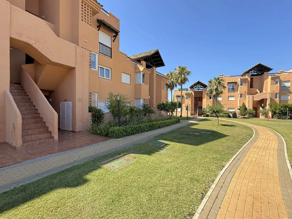 28ca9411-4c65-49a9-8b16-7c880d362fc2