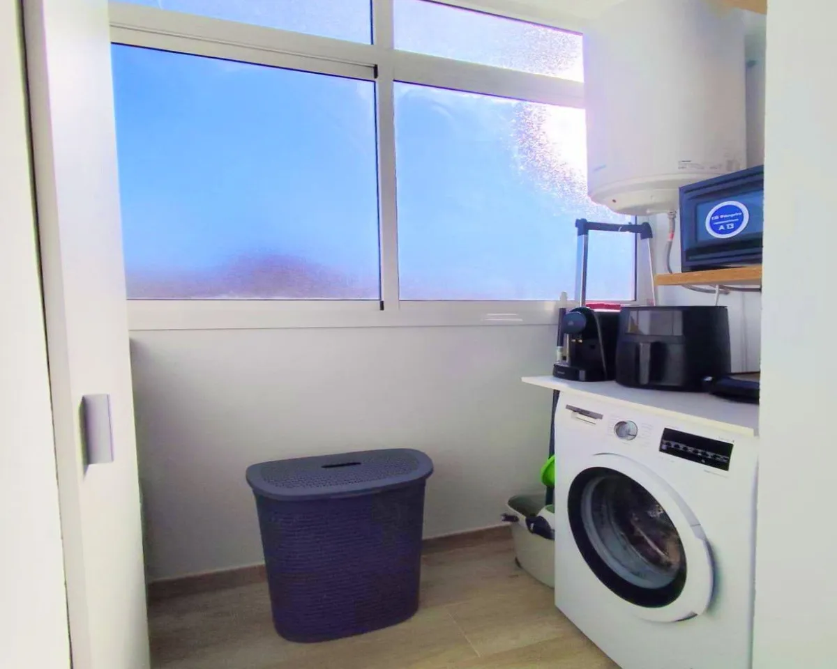 719a6aee-bdff-42a4-8a28-4ecda2fe80ca