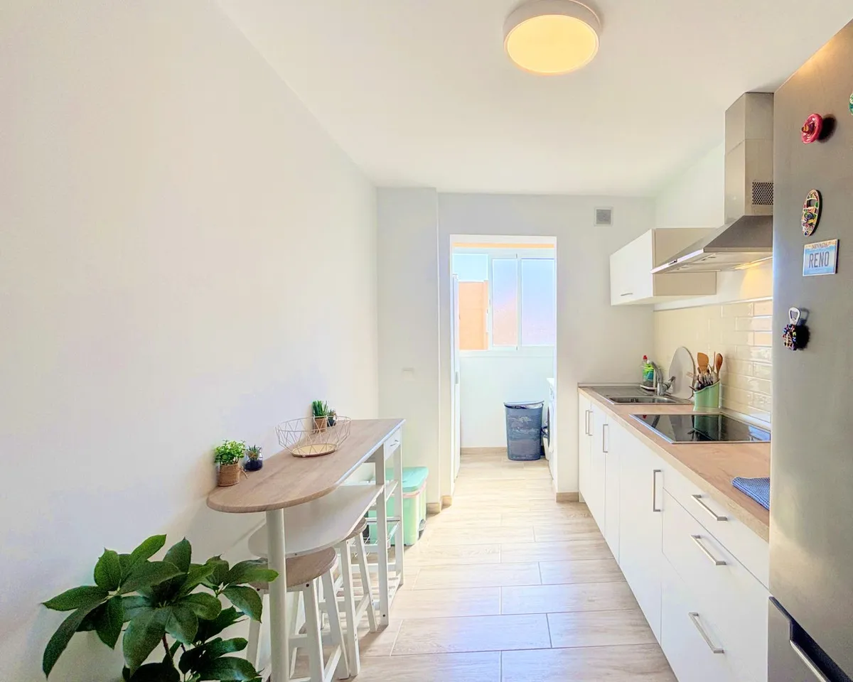 a696c317-a228-433e-b7db-22bcfcb6ccf7