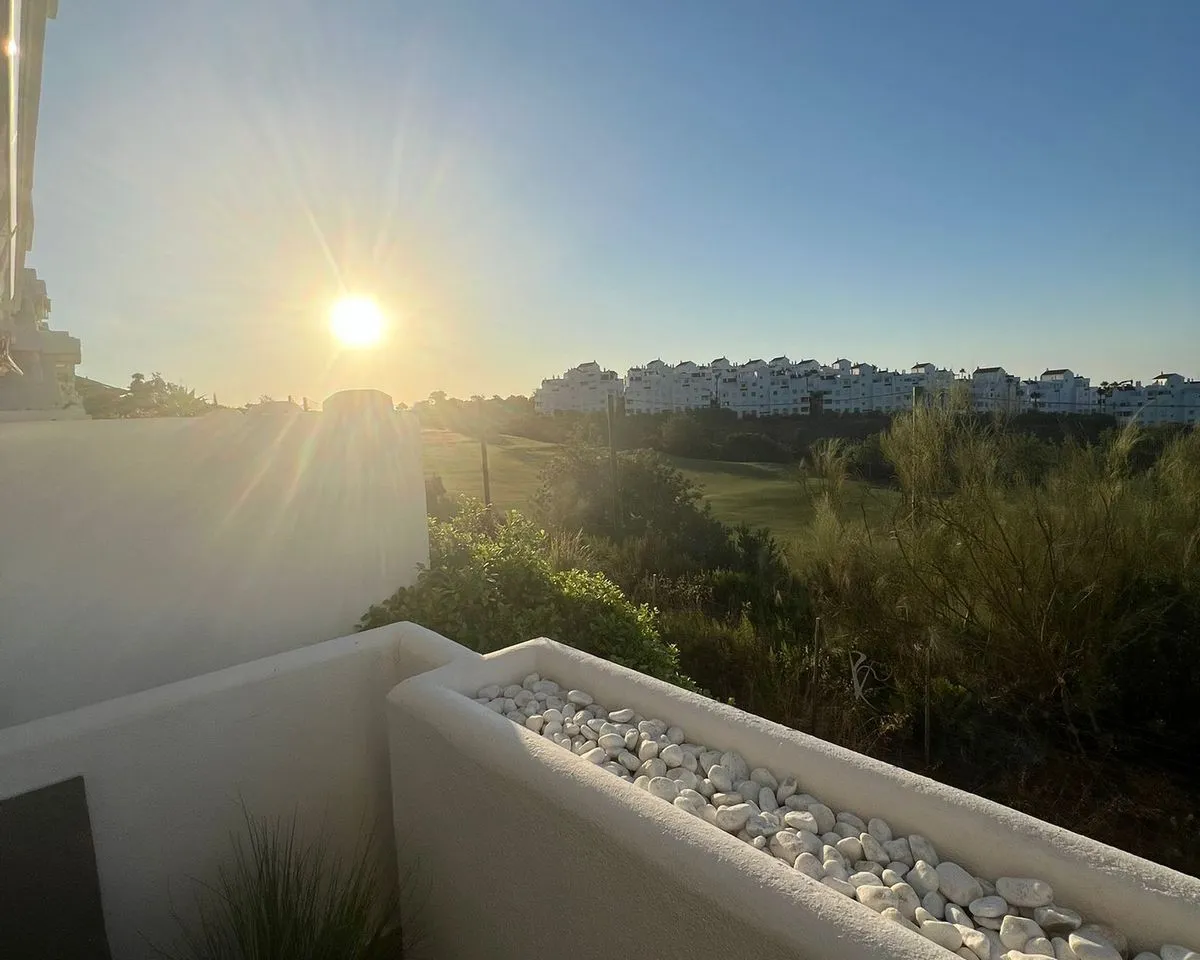 2b8cb8b6-2c21-4294-8cd6-aa9162d207b0