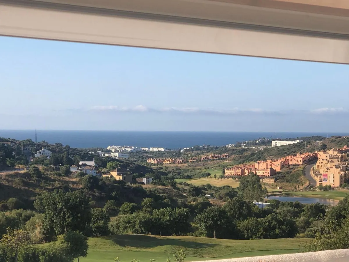 746043fb-6b92-495e-b216-e71433c3a4eb