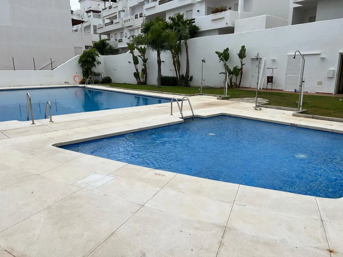 d2df0799-987b-42e5-9b90-37538857751d