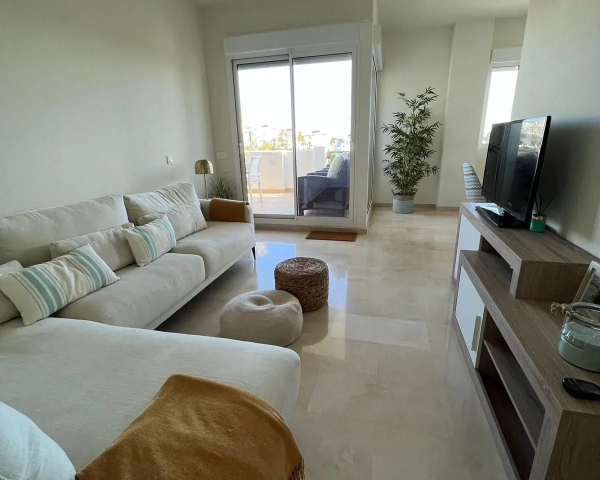 ecc5ab59-a2d2-475f-be78-face83dd1a32