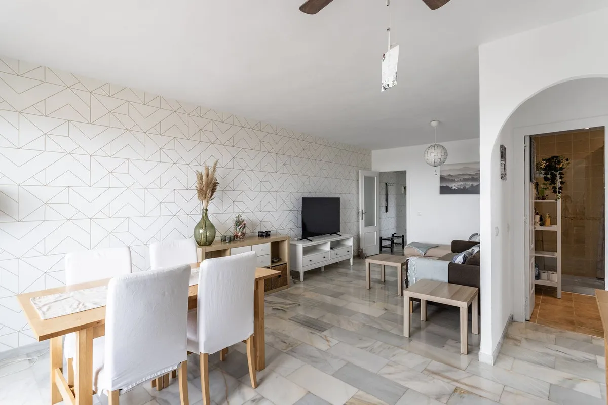 8503d8e4-747b-4ed3-ab50-8a4fa6f78e8f