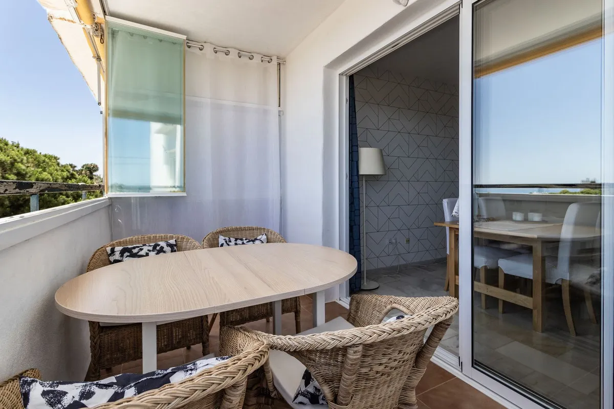 8fd3b050-bd76-43c9-93bd-db25485ee30c