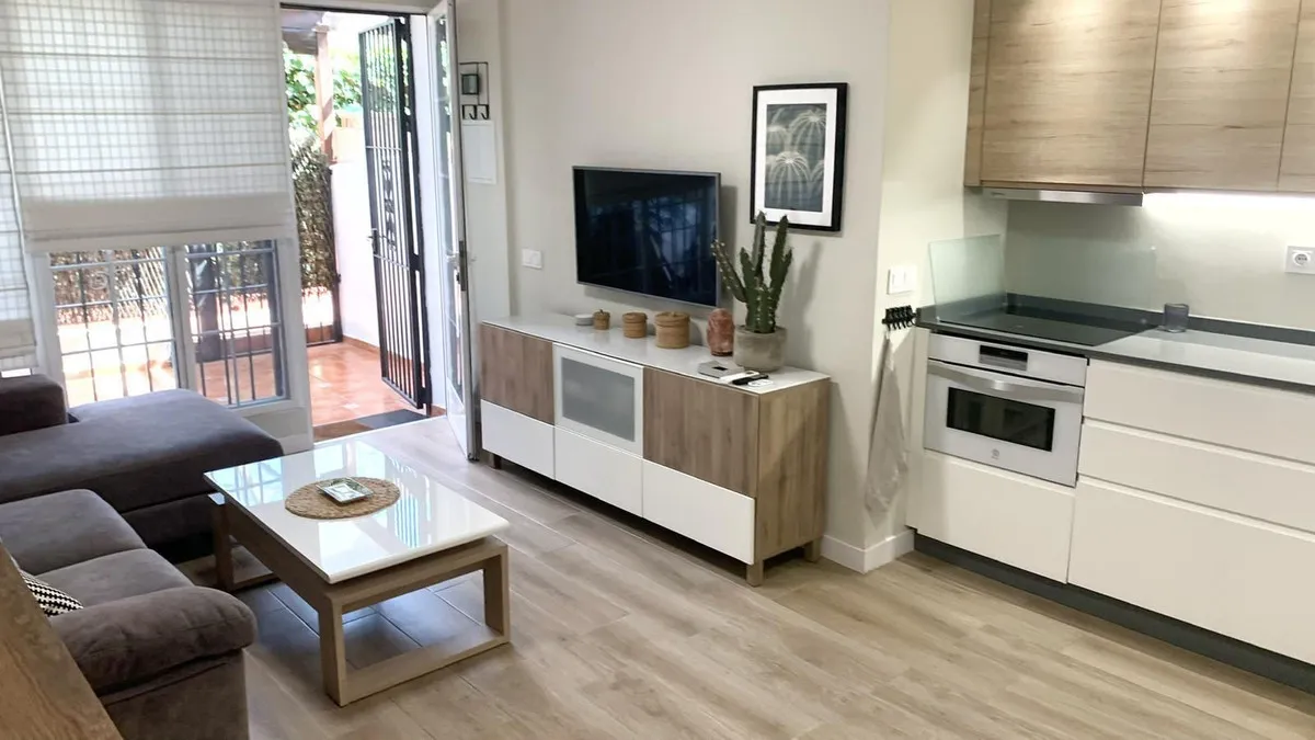 40efaf7c-ba12-48b3-8cde-f3a80935b409