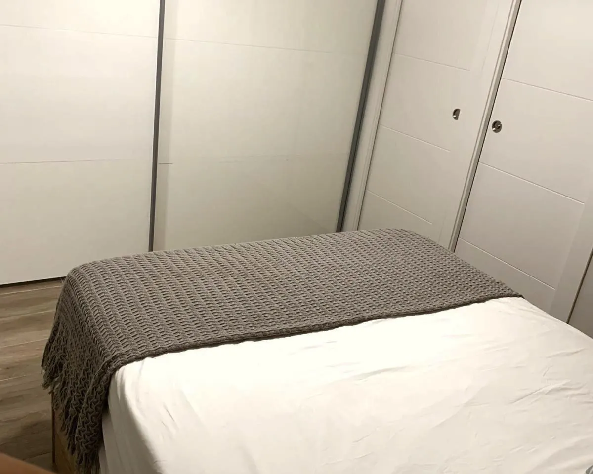 b03248eb-001a-495c-a523-ba89726a64a8