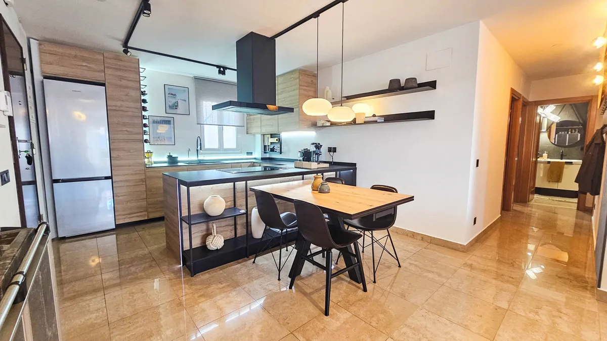 456830ab-29f2-440b-a39a-d14390d058b7