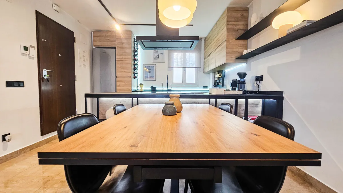 6953ae1e-3e73-4e7d-8133-4c3f3e2196b5