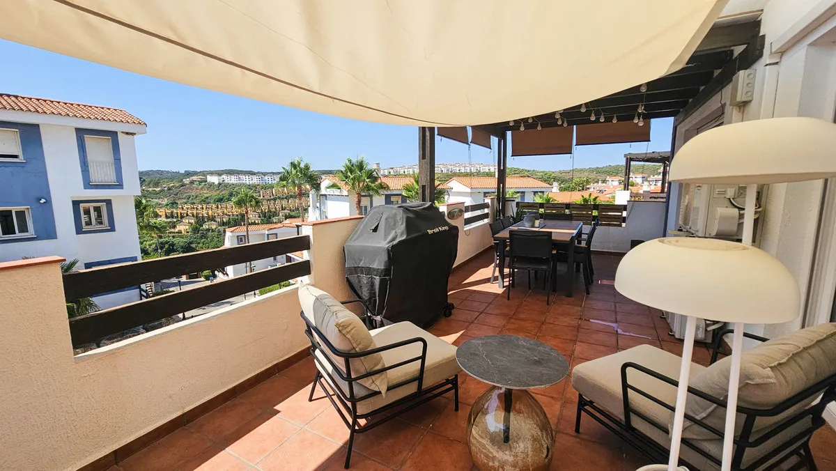 8fff09a6-e35b-4c00-a440-7a6d0990faad