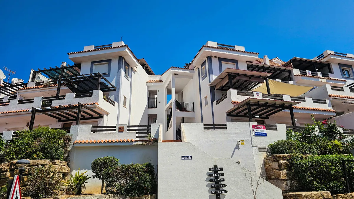 a1c4b68d-e88c-4a26-b5fa-7567c3f4f735