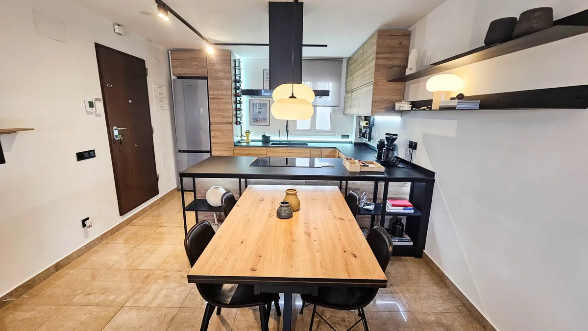 cee157c3-e668-4f50-a7e1-8e7107d93ee2