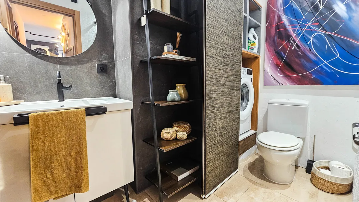 d8b58a98-f862-4239-ac15-3ad568e024cb