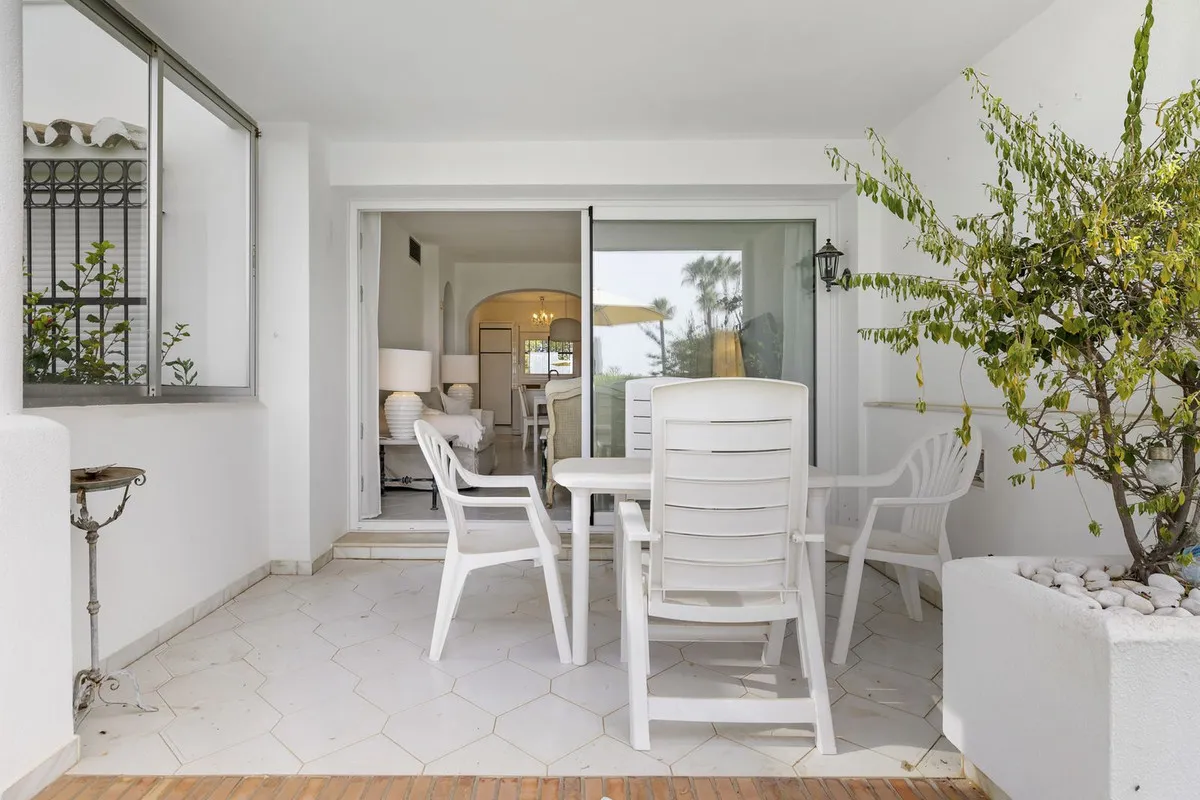 75fbf0f2-56b3-4703-86b3-564e2a62261e