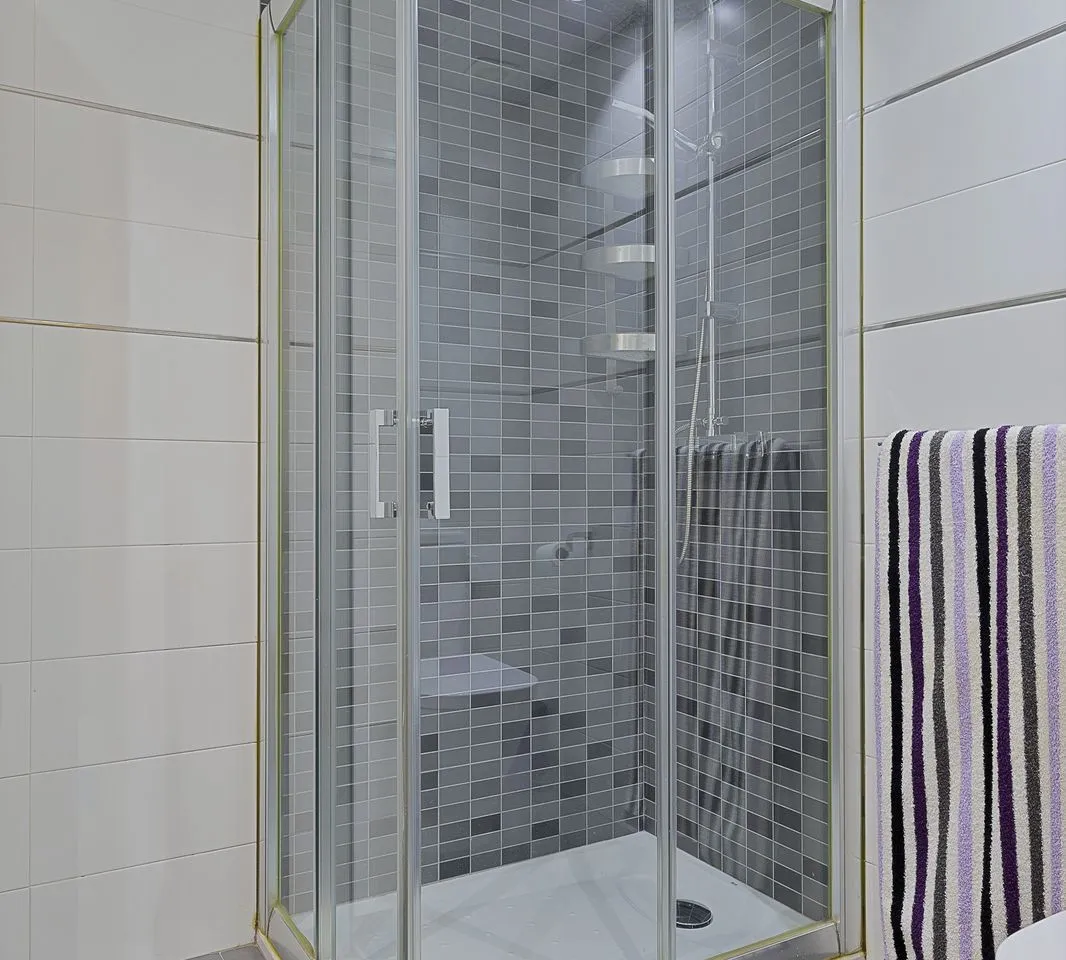 8e0365ee-5b2e-4b63-a983-8977d046a441