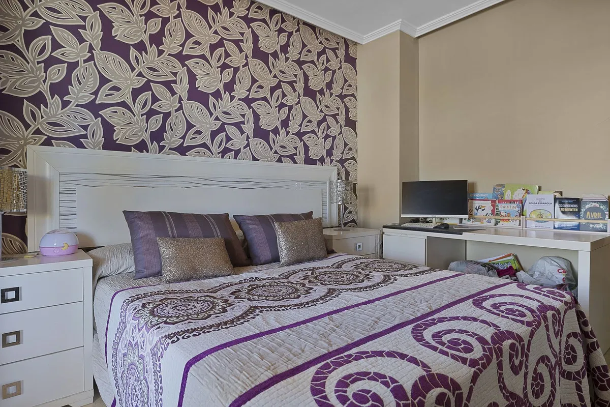 d16f4b6b-d8bb-44ed-8de0-be6375688159