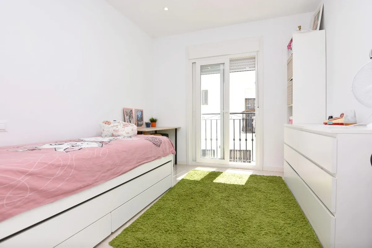 92e15e74-716a-4ec4-8883-0d25b4e92306