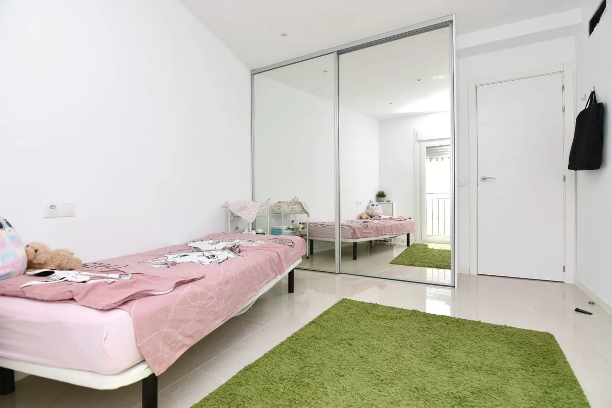 d39c61d9-3fca-4f9d-a039-4dc8eaf161f8