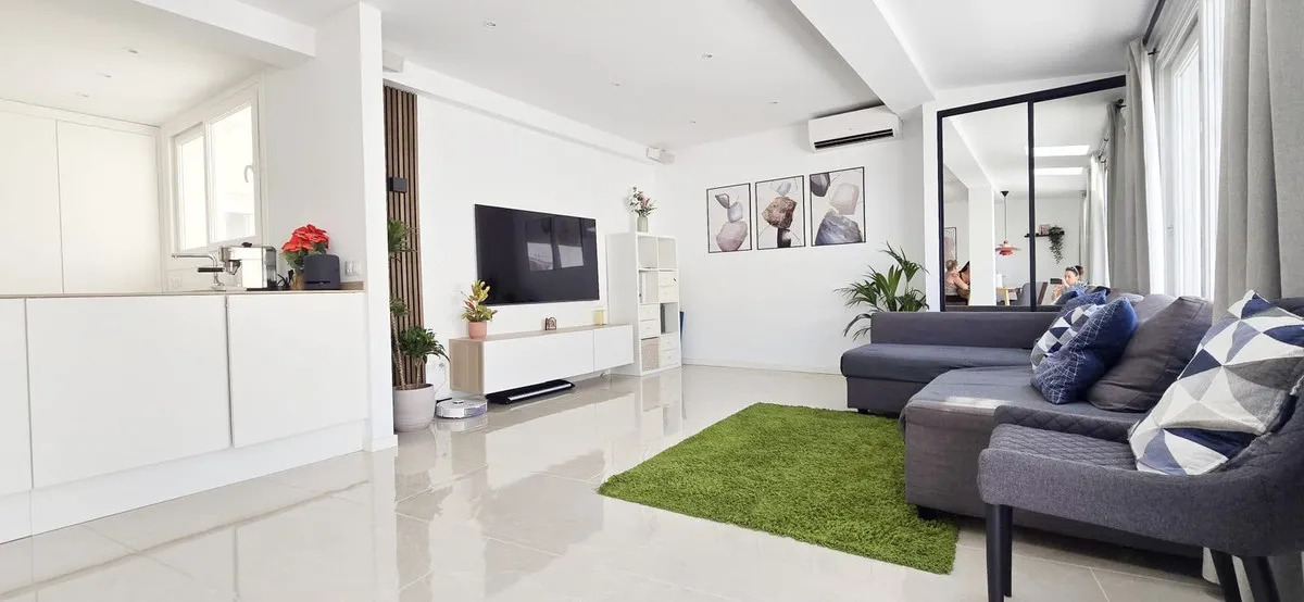 e906ad2d-4324-41e4-af33-dc2b9d4ea45a