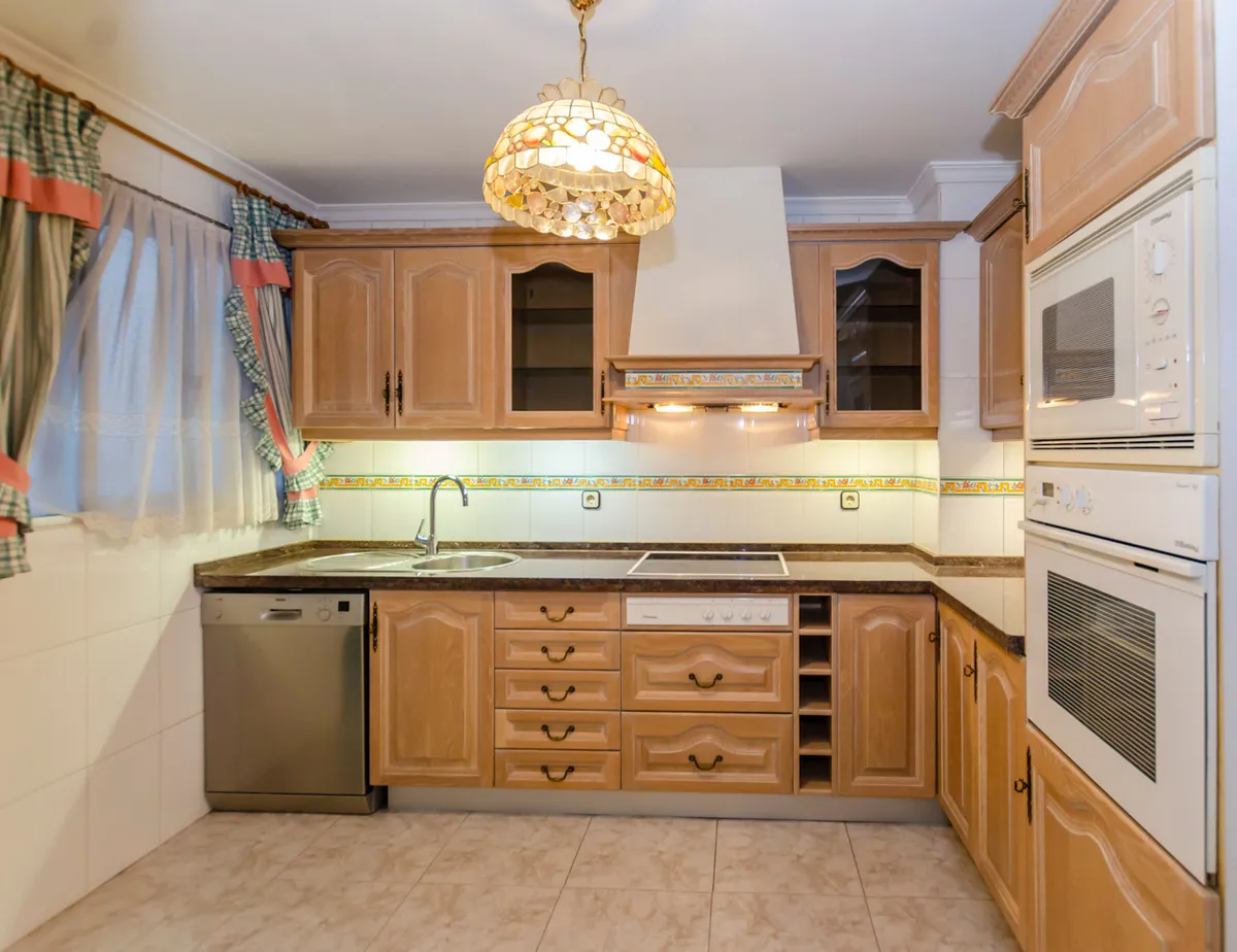 02d16f36-a669-42b9-aeba-e264384b37d2