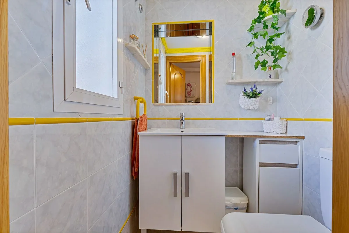 774abce9-80e0-4f14-8d76-7afe3748606e