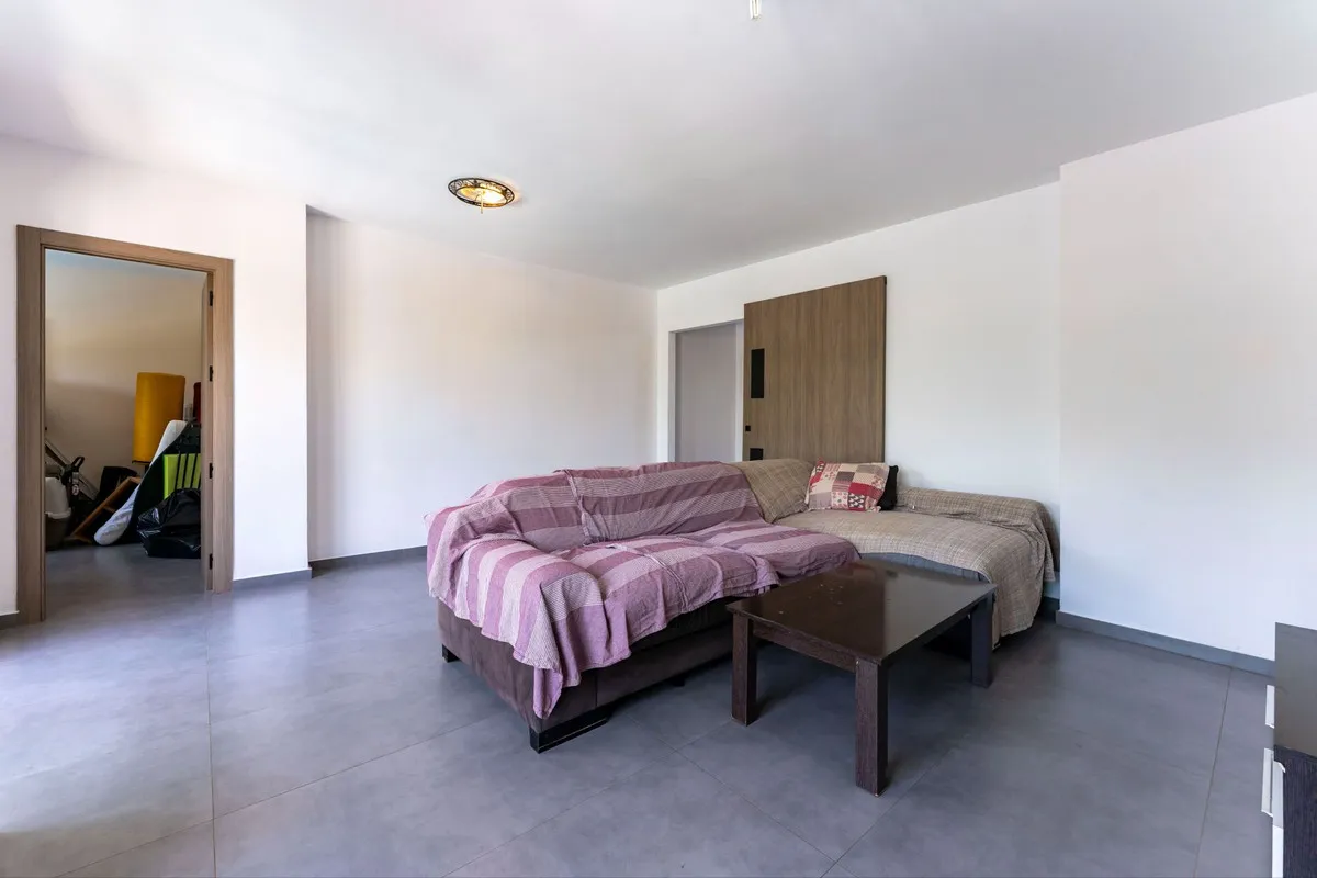 1af5d70c-9801-4bab-980c-6e919fdb67ce