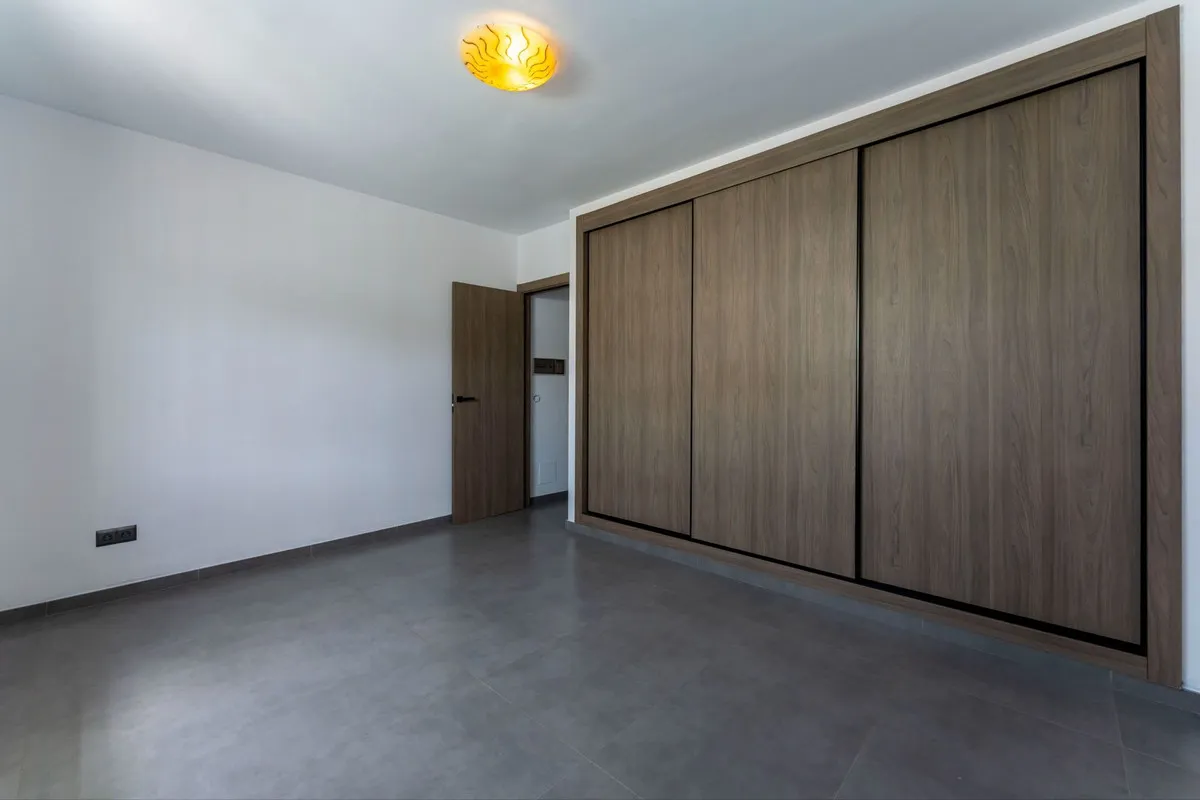 a9058c48-59d7-49e6-acdf-5cd16ec53180