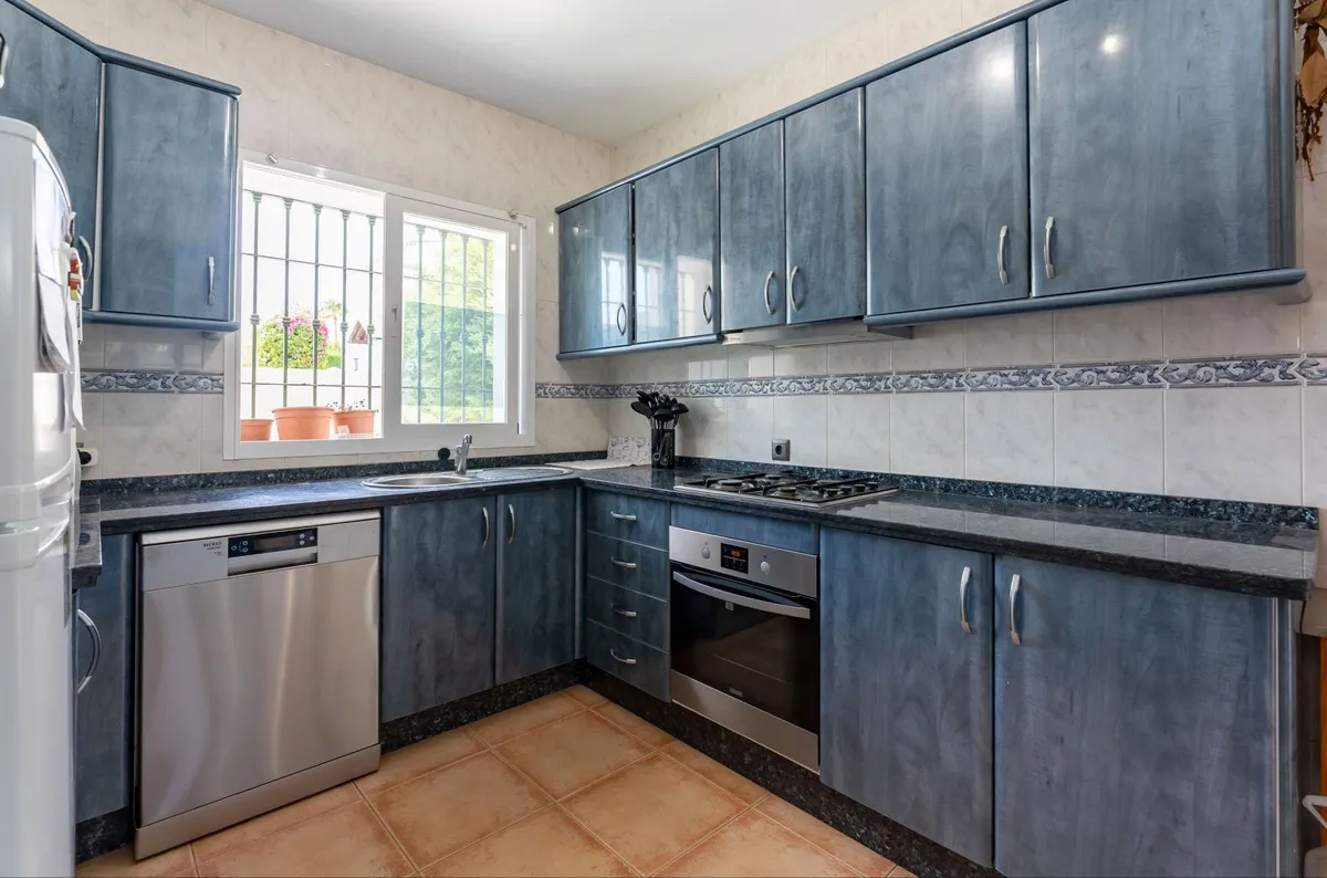 c603b368-ae7a-4a52-a792-ac548620511f