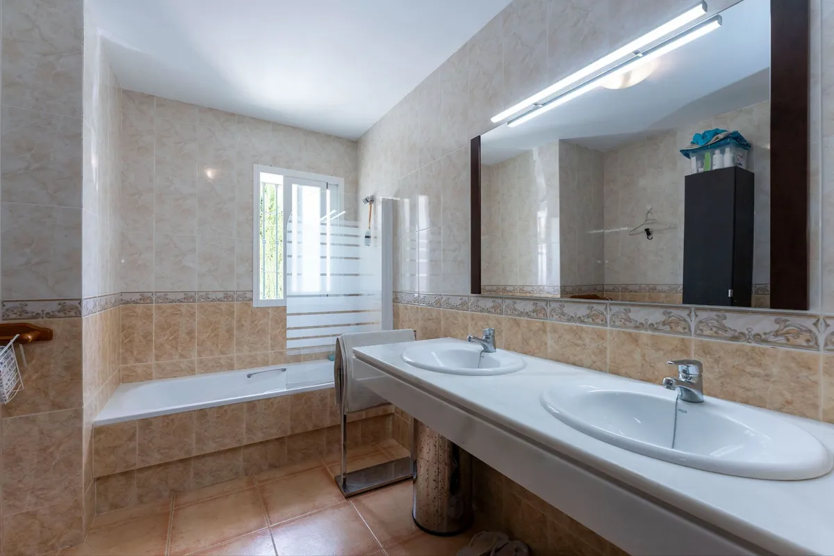 e0dace6f-dab7-4581-b69d-30f20f3dc025