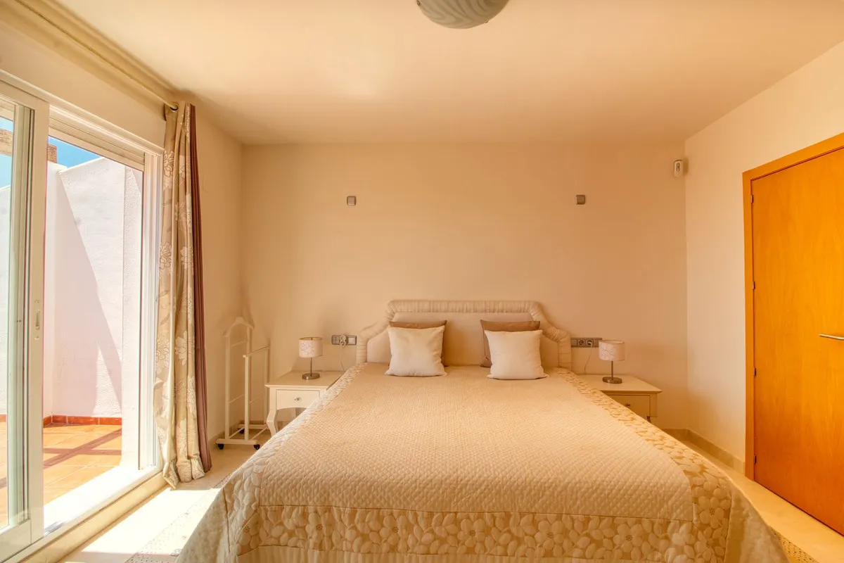 27b1e047-4e5c-4d0c-ab27-27e54b556250