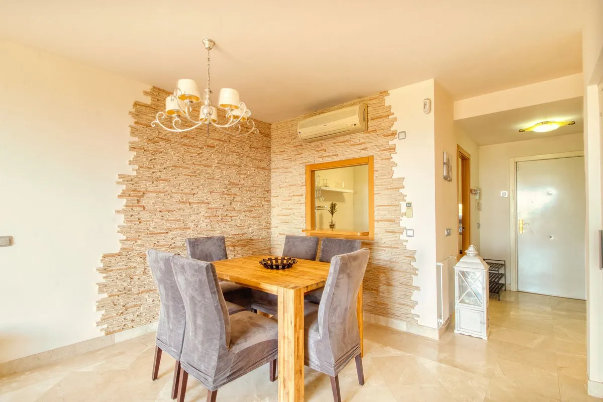 4e42f8d2-a131-411f-bf37-610df2e92ecf