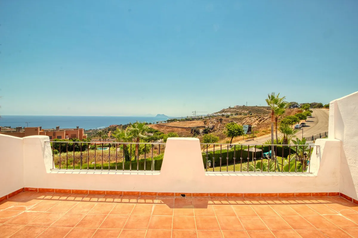 b62b542b-e091-4429-8155-27b8c3abbf91