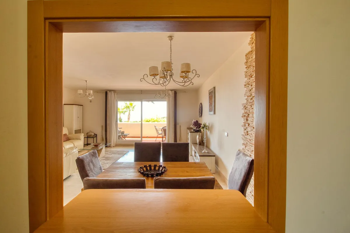 cba2f18a-664a-4909-b179-243c7ec295ec