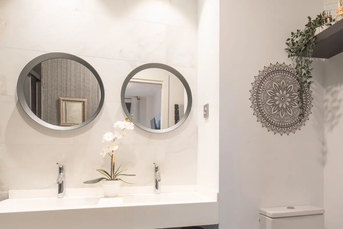 5ce96600-5056-4f40-8f18-8cc96d63a0d6