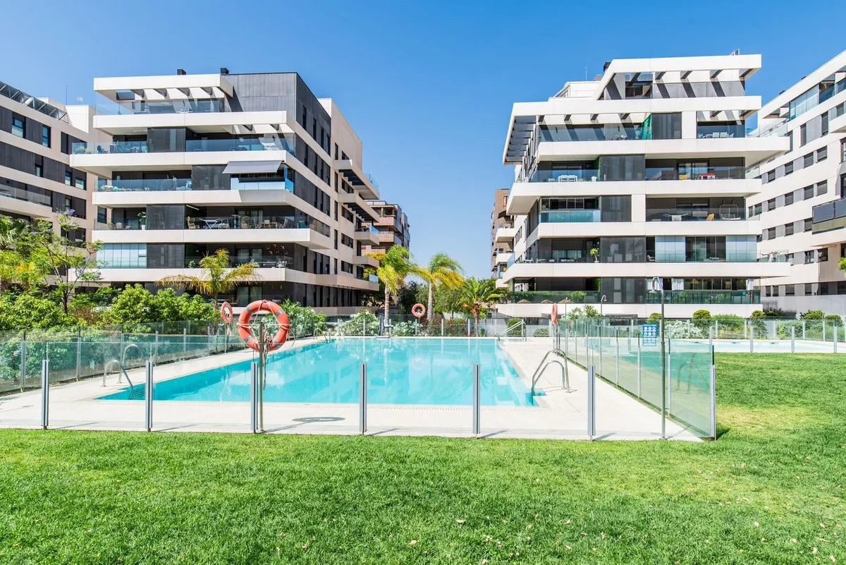 b806de71-350e-42ac-8114-f66b02e86a01