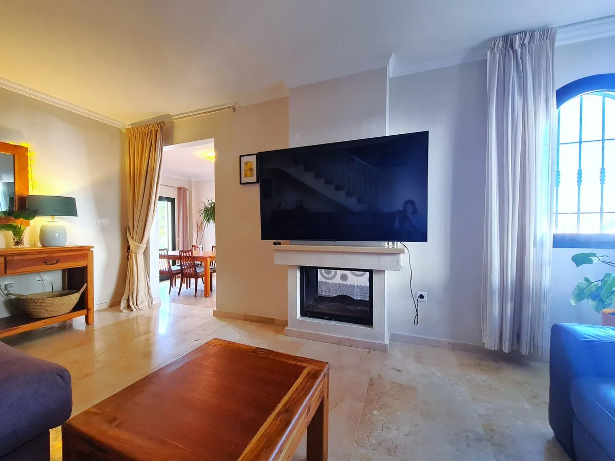 51e1c1fc-f44e-41c2-8fc5-cdd0f77e78d5