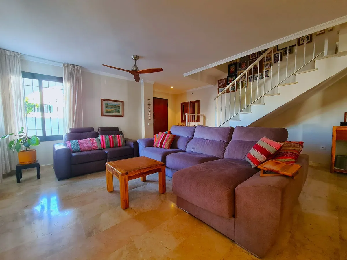 bc1b4601-e054-4a82-95f1-3088726ef865