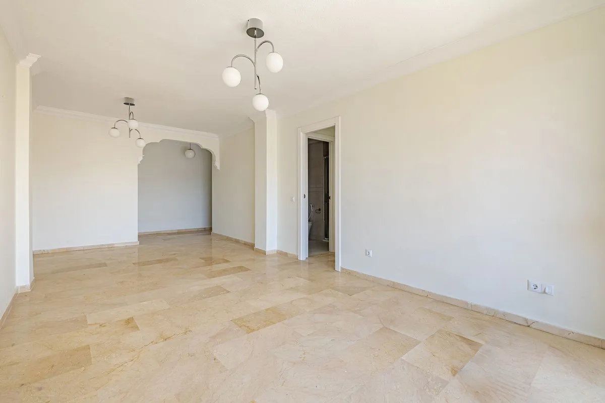 62dccf49-054d-4b54-a98a-ab47fcce0238